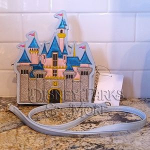 danielle nicole castle bag